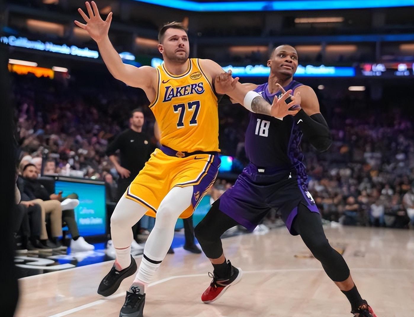 PG电子娱乐官网下载-湖人不敌国王凸显三点：全队打铁东契奇带不动詹姆斯，裁判尽力了