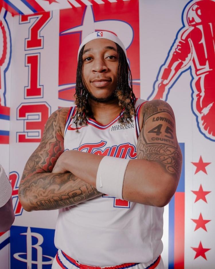 PG电子娱乐官网下载-52胜30负，火箭季后赛15人阵容出炉：23岁后卫压哨签约，控卫升级